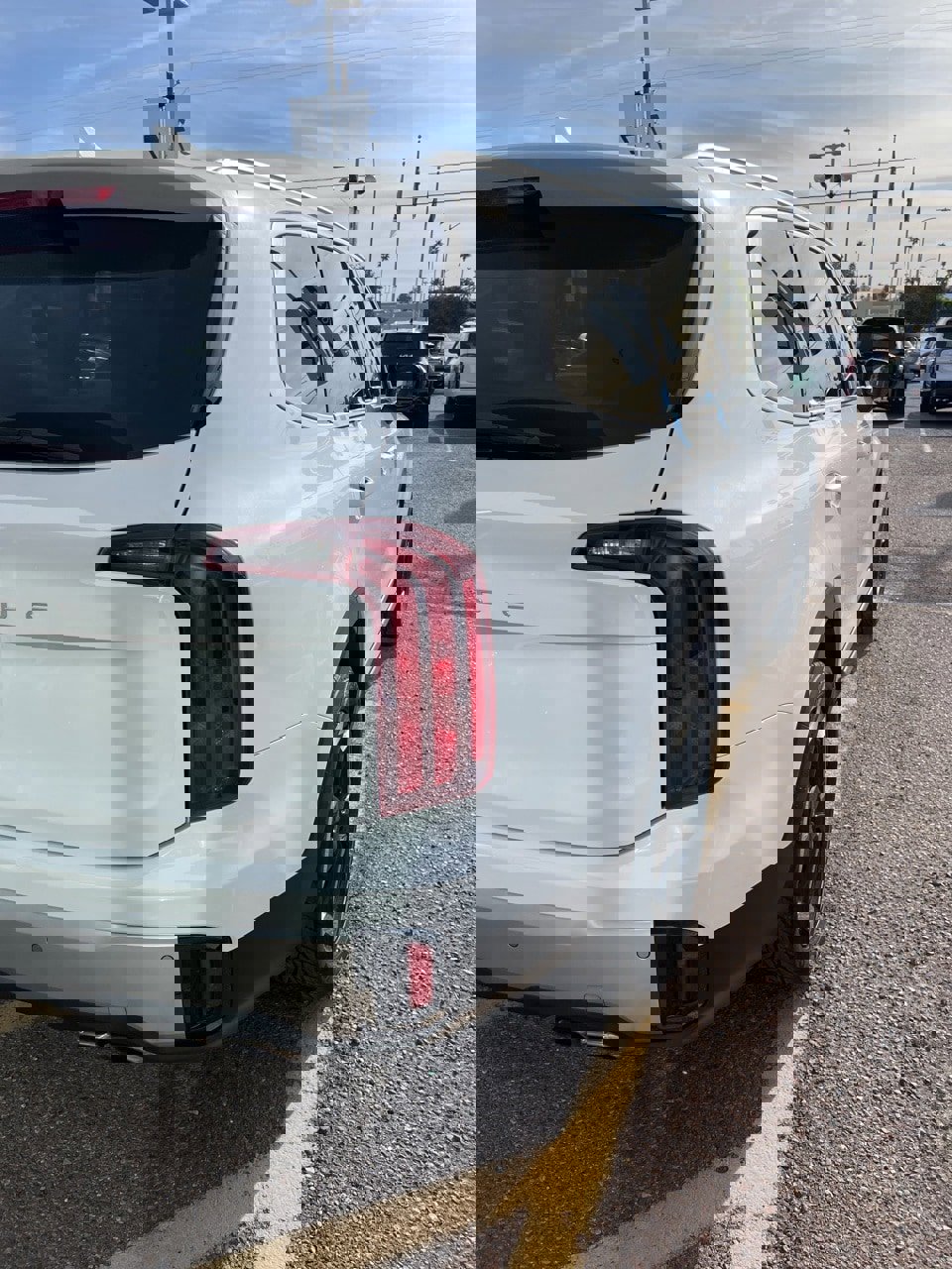 Used 2024 Kia Telluride S w/ S Sunroof Package image 9