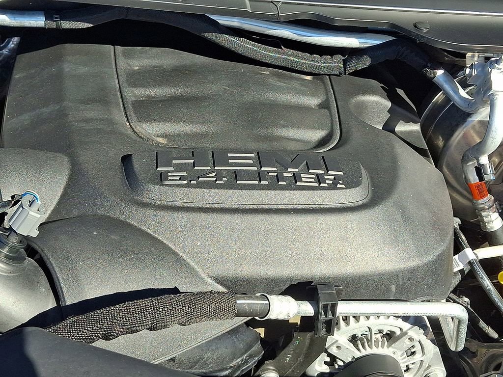 Used 2024 RAM 2500 Tradesman w/ Chrome Appearance Group image 28