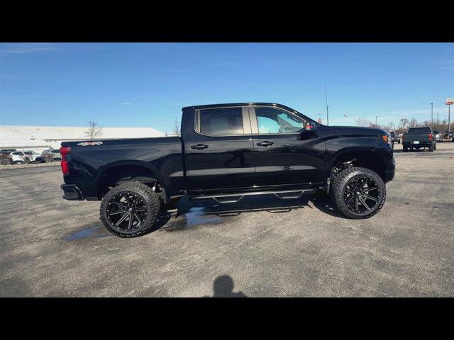 Used 2024 Chevrolet Silverado 1500 RST w/ Redline Edition image 6