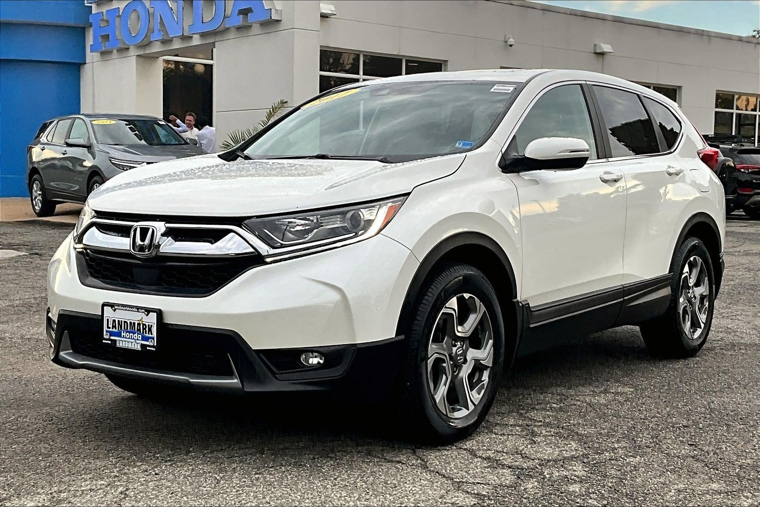Used 2017 Honda CR-V EX-L image 1