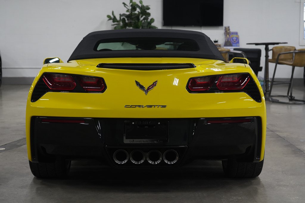 Used 2015 Chevrolet Corvette Stingray Convertible w/ 3LT Preferred Equipment Group RWD image 7