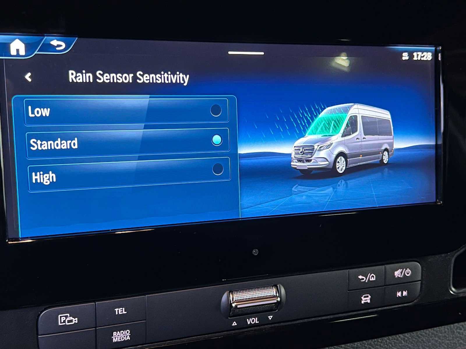 Used 2025 Mercedes-Benz Sprinter 2500 image 37