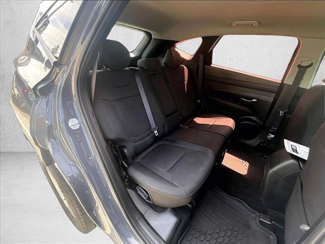 Used 2025 Hyundai Tucson SE FWD image 29