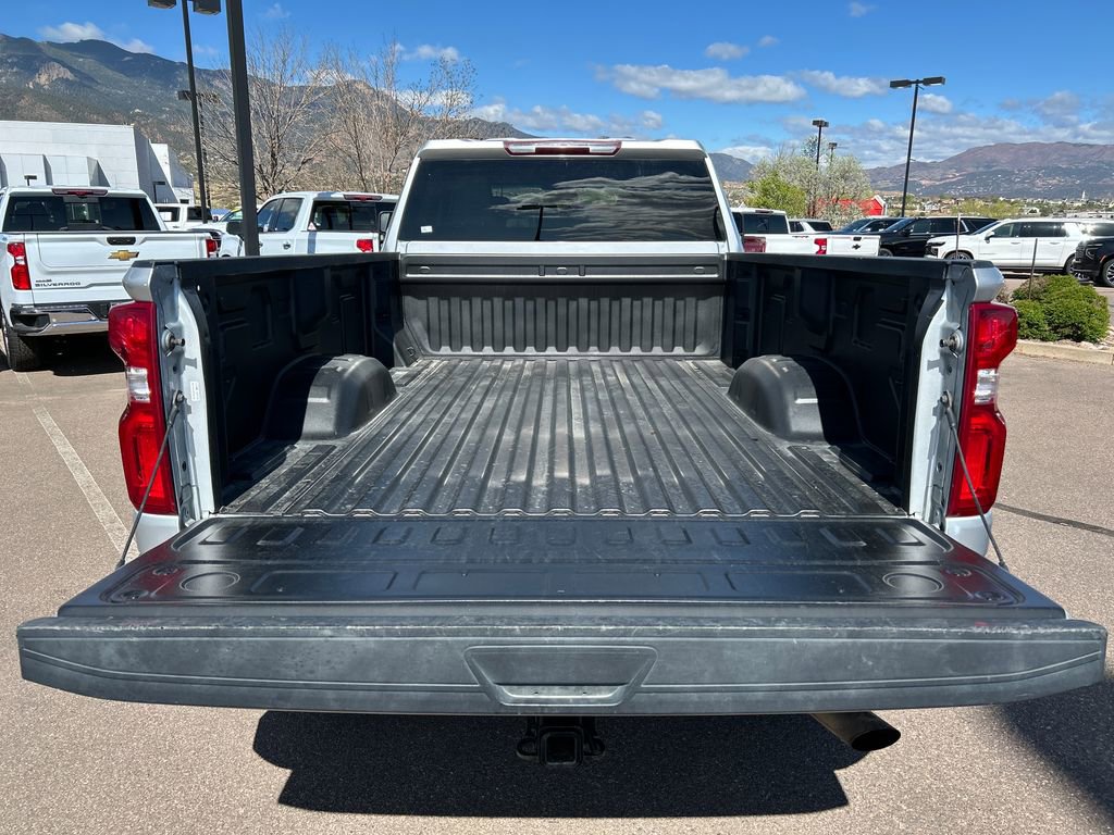 Used 2020 Chevrolet Silverado 2500 Custom w/ Custom Value Package AWD/4WD image 5