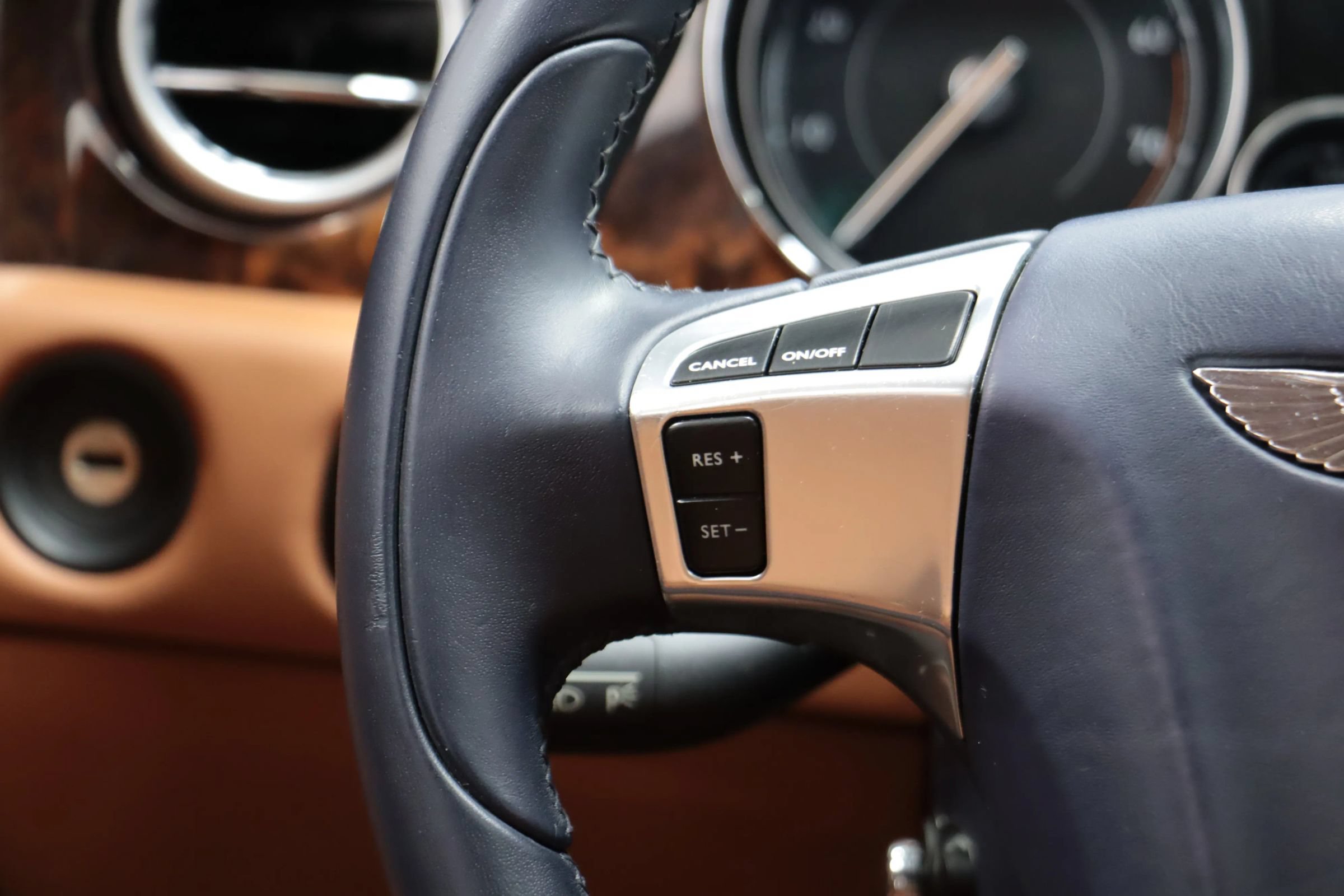 Used 2016 Bentley Flying Spur V8 AWD/4WD image 27