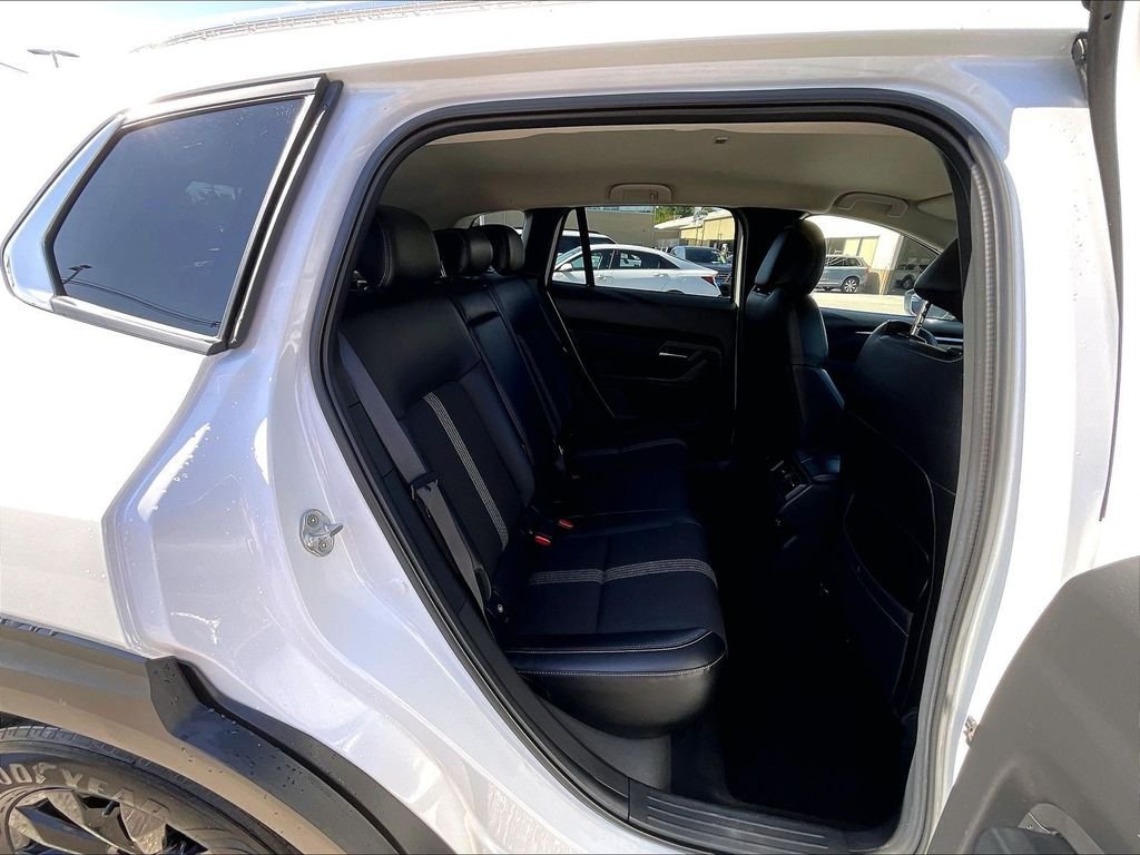 Used 2025 MAZDA CX-50 AWD 2.5 S w/ Cargo Package image 16
