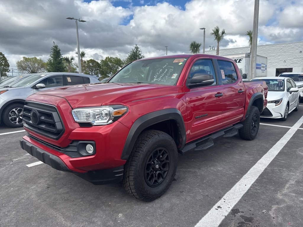 Used 2022 Toyota Tacoma SR5 w/ Technology Package image 1