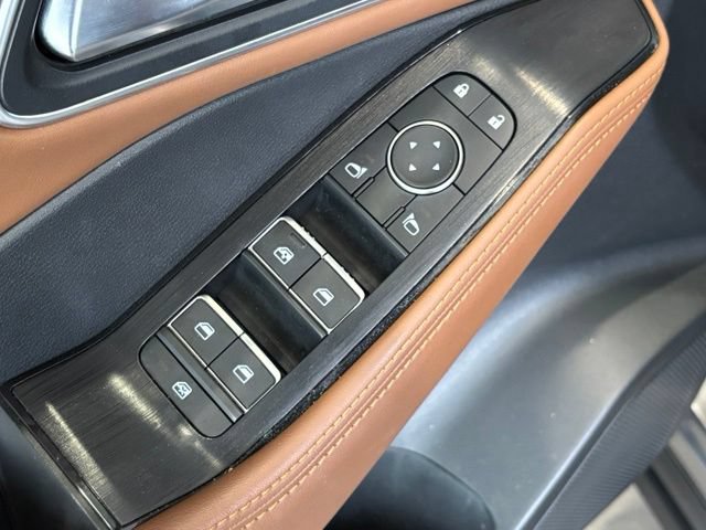 Used 2024 Nissan Rogue Platinum w/ Platinum Premium Package FWD image 16