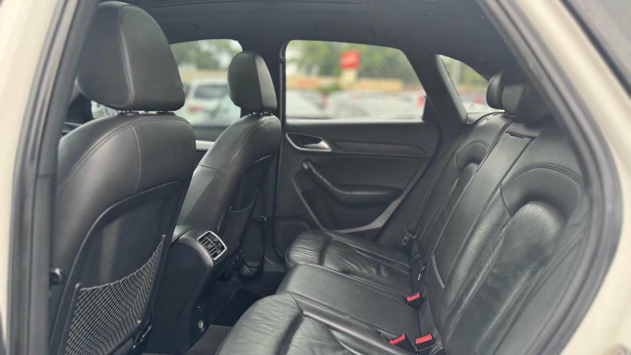 Used 2017 Audi Q3 2.0T Premium Plus w/ Premium Plus Package image 39