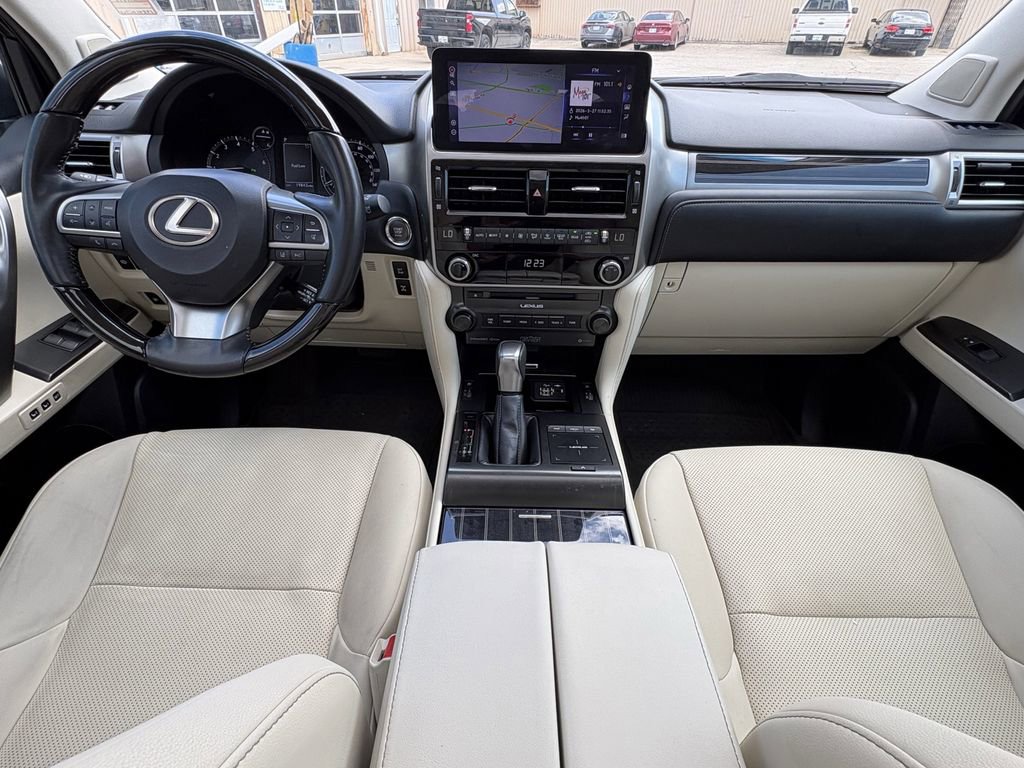 Used 2023 Lexus GX 460 Premium w/ Premium Plus Package image 27