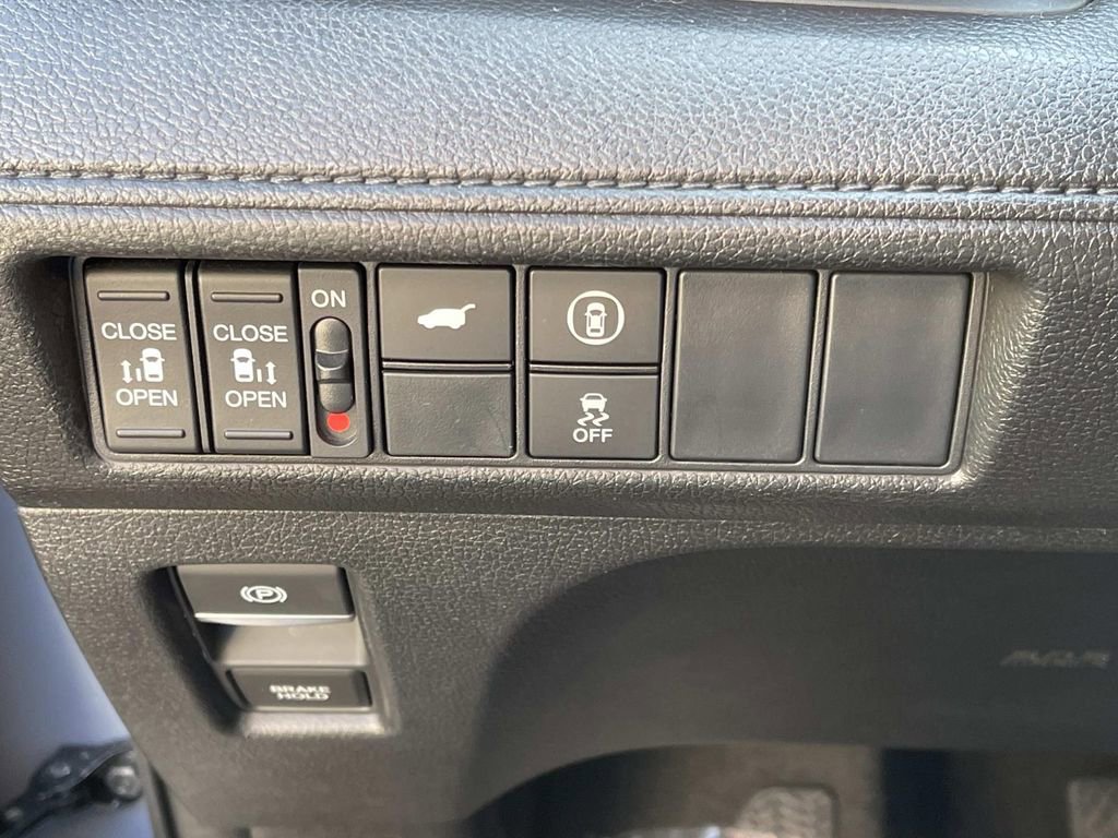 Used 2023 Honda Odyssey Sport image 35