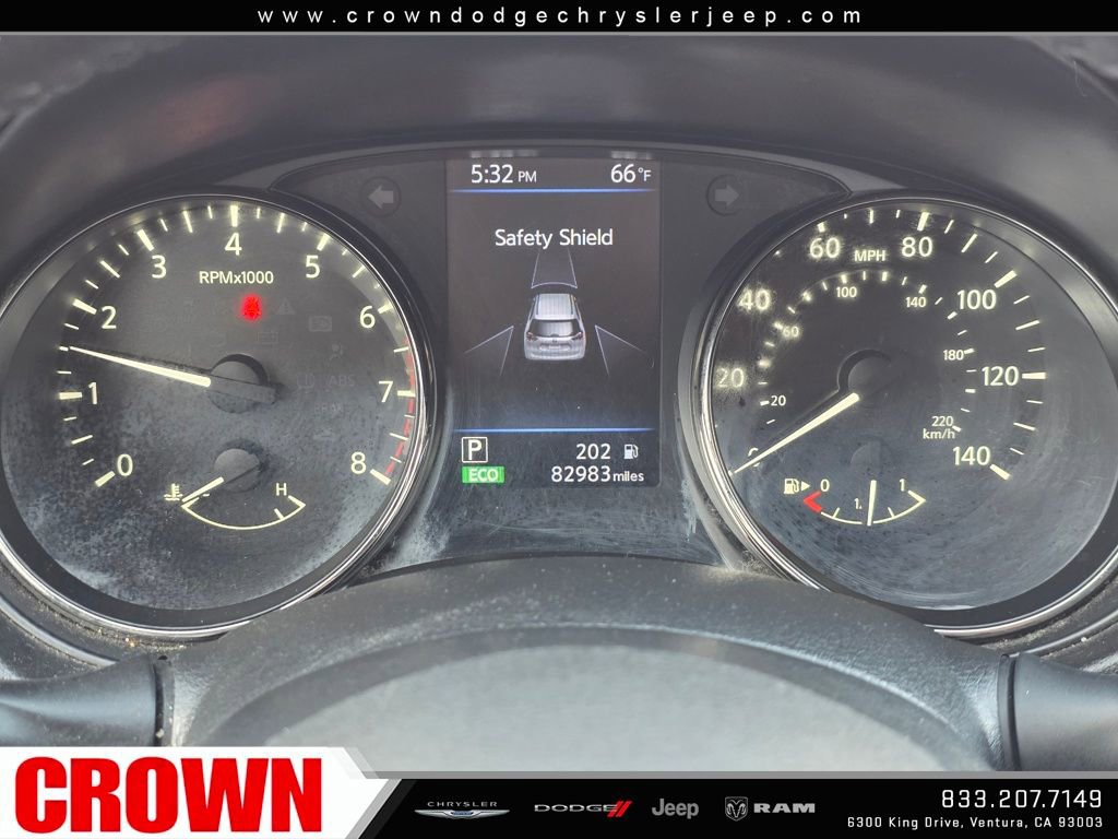 Used 2018 Nissan Rogue SV image 12