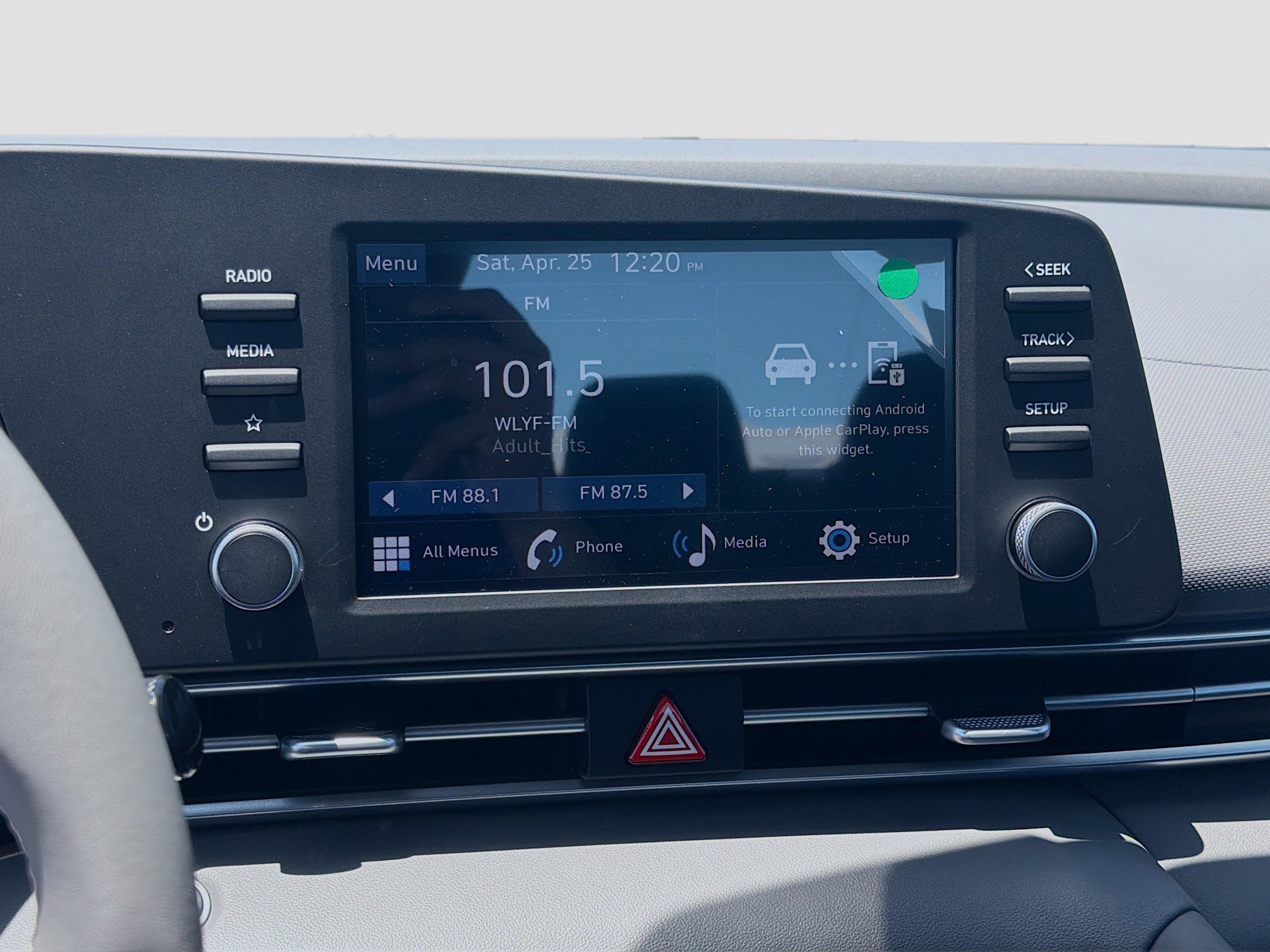 New 2026 Hyundai Elantra Sport FWD image 10
