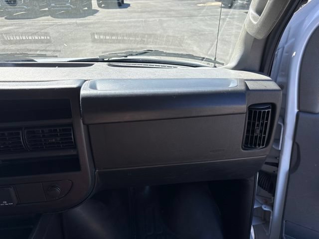 Used 2024 Chevrolet Express 2500 w/ Driver Convenience Package RWD image 20
