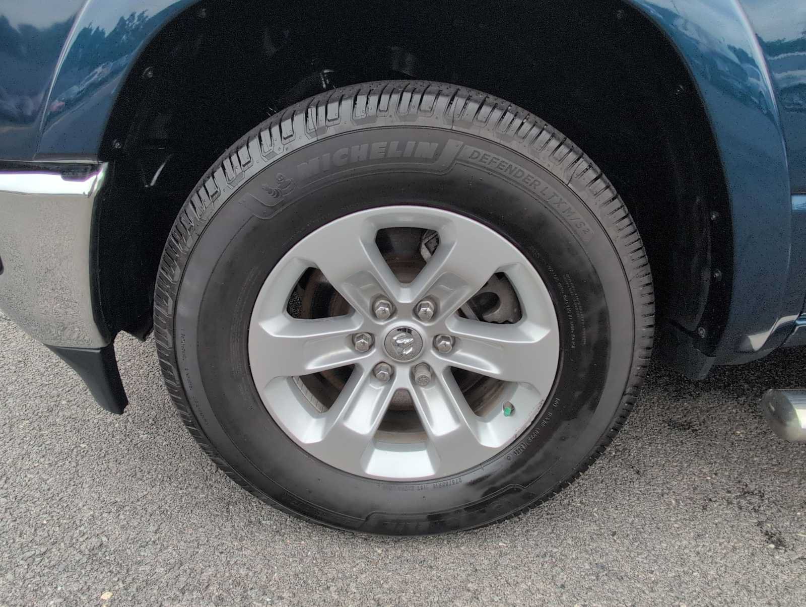 Used 2021 RAM 1500 Laramie AWD/4WD image 14