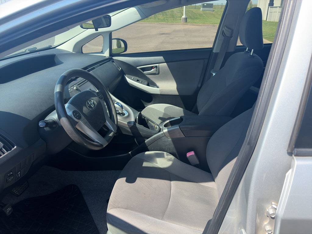 Used 2012 Toyota Prius Two FWD image 7