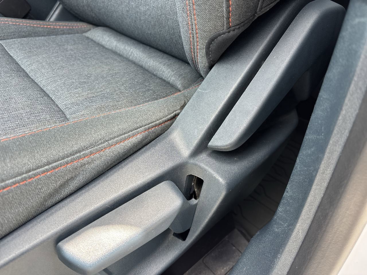 Used 2023 Ford Maverick XLT FWD image 18