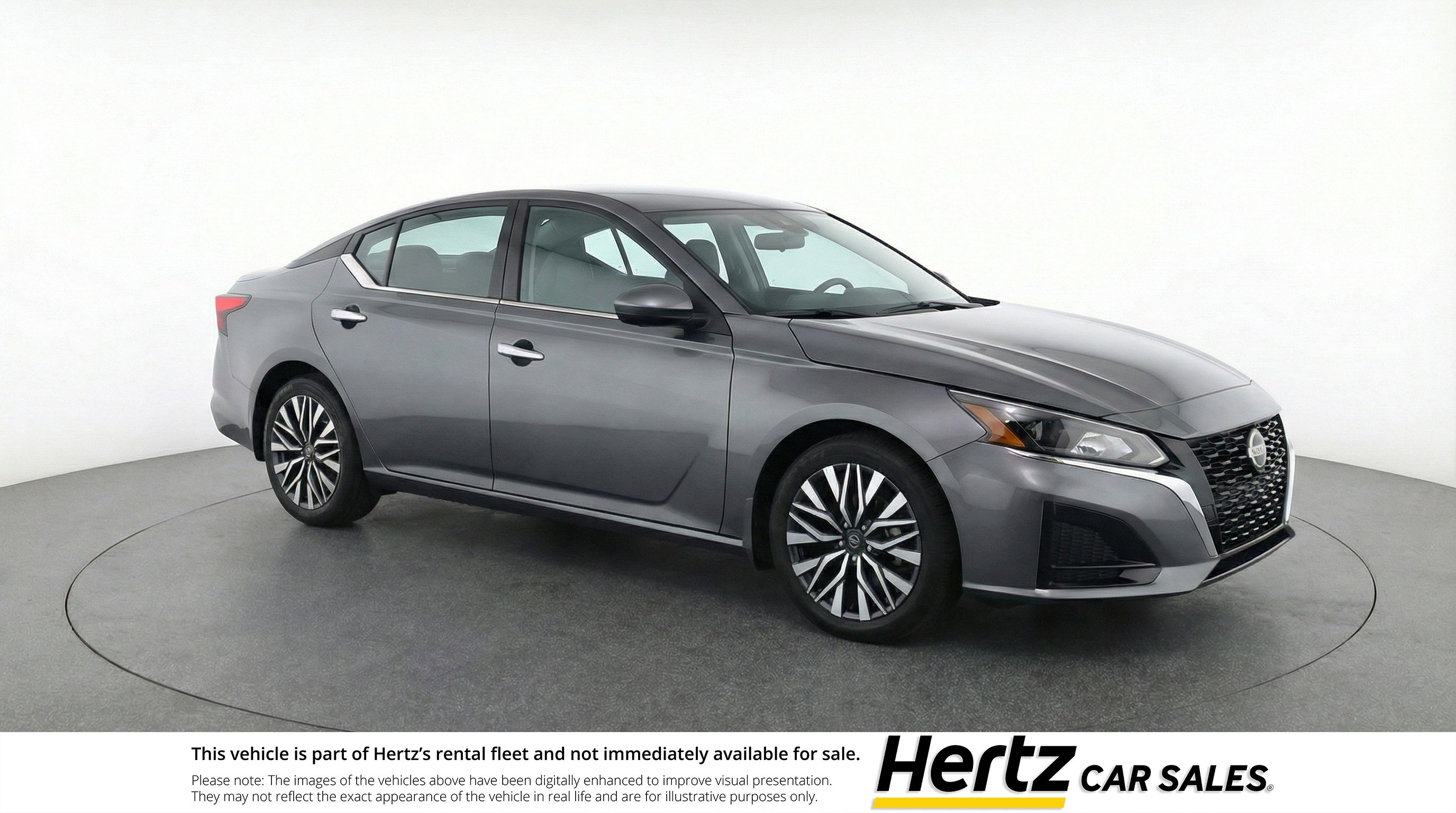 Used 2025 Nissan Altima 2.5 SV image 1