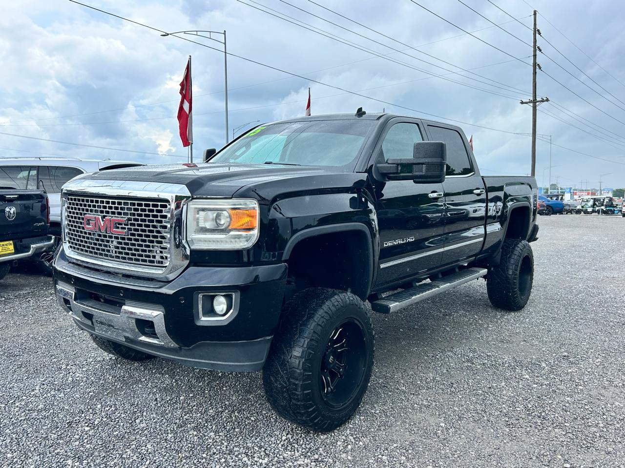 Used 2015 GMC Sierra 2500 Denali AWD/4WD image 18