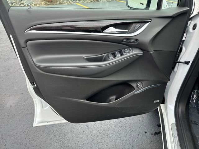 Certified 2021 Buick Enclave Avenir w/ Avenir Technology Package image 17