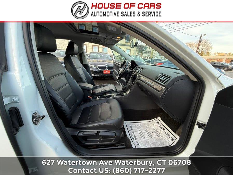 Used 2017 Volkswagen Passat 1.8T SE image 37