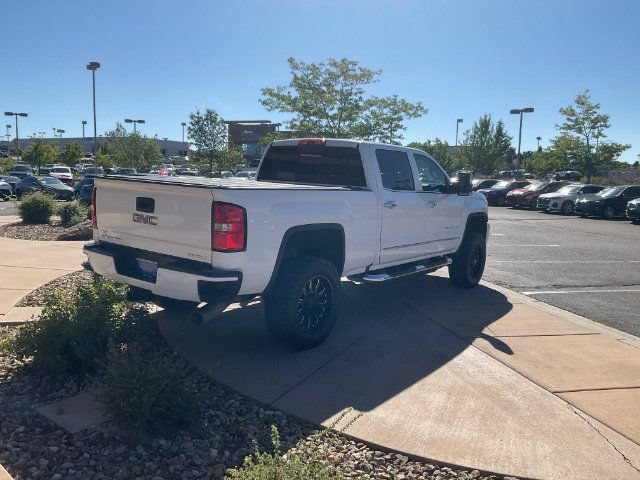 Used 2019 GMC Sierra 2500 Denali w/ Duramax Plus Package AWD/4WD image 4