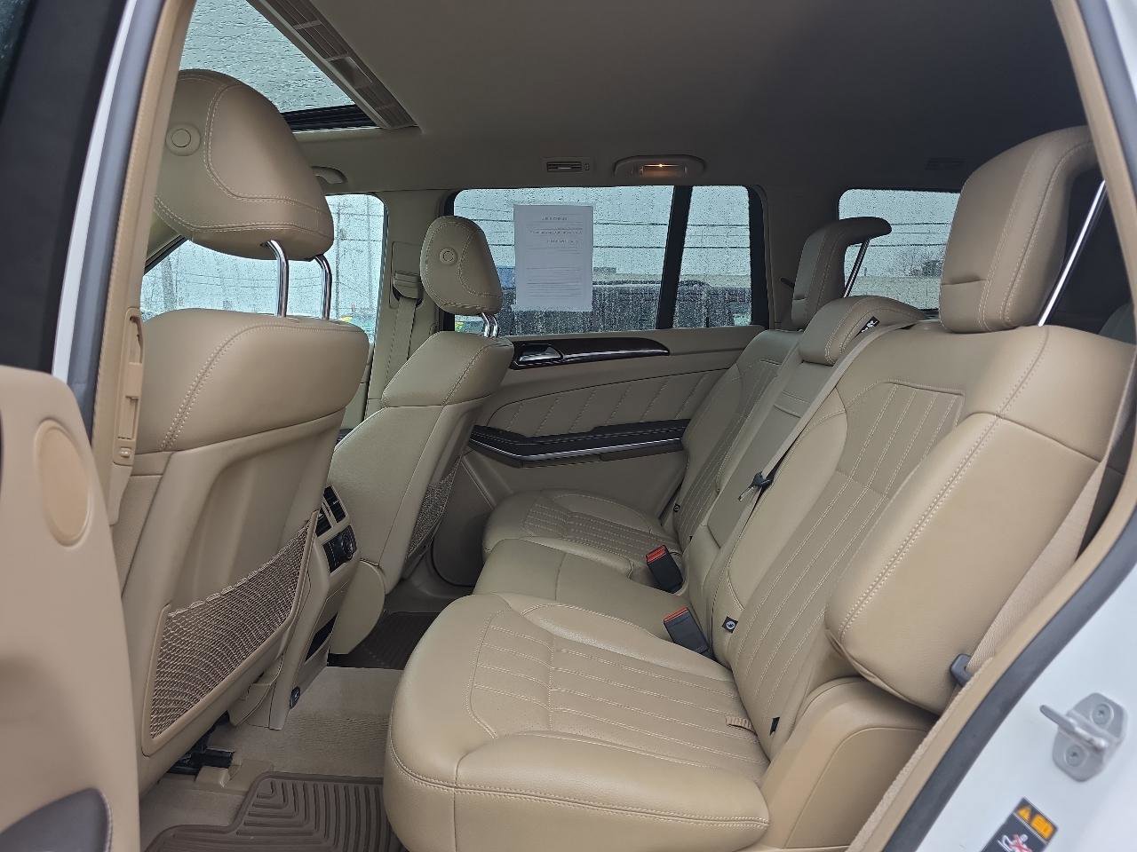 Used 2014 Mercedes-Benz GL 450 4MATIC 4dr GL 450 image 25