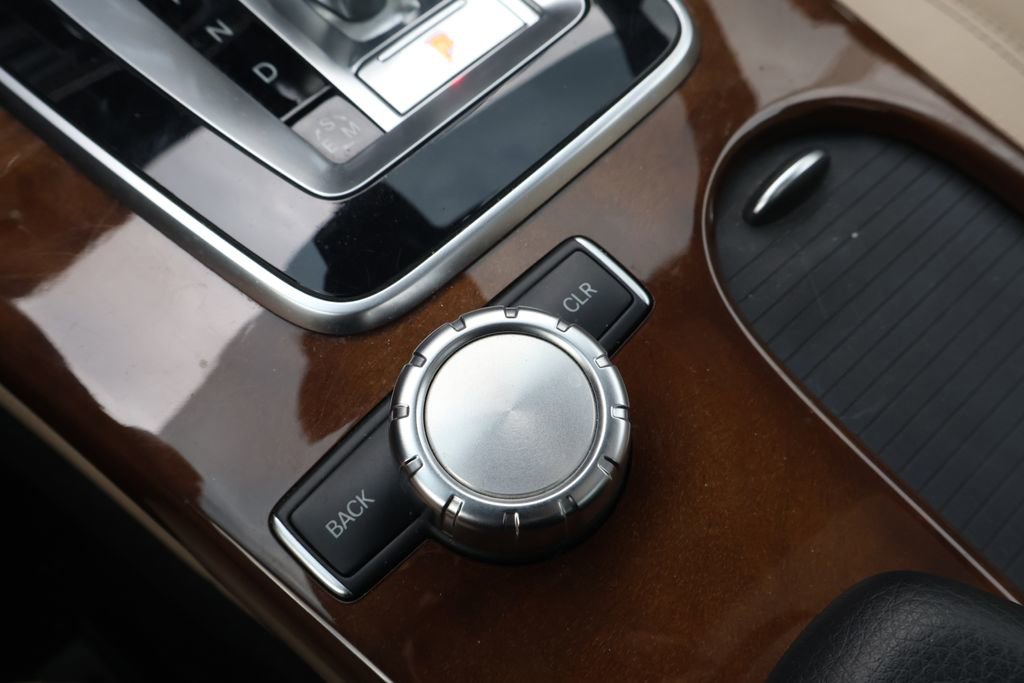 Used 2016 Mercedes-Benz SLK 300 image 27