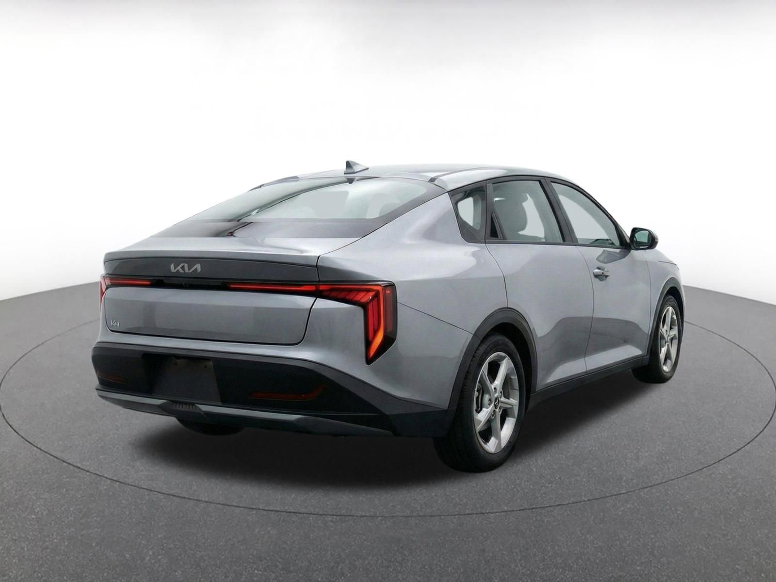 Used 2025 Kia K4 FWD image 9