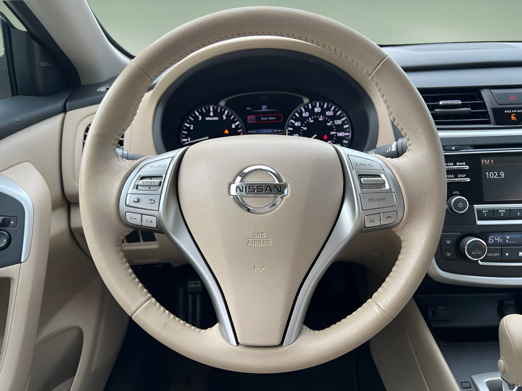 Used 2016 Nissan Altima 2.5 SV FWD image 18