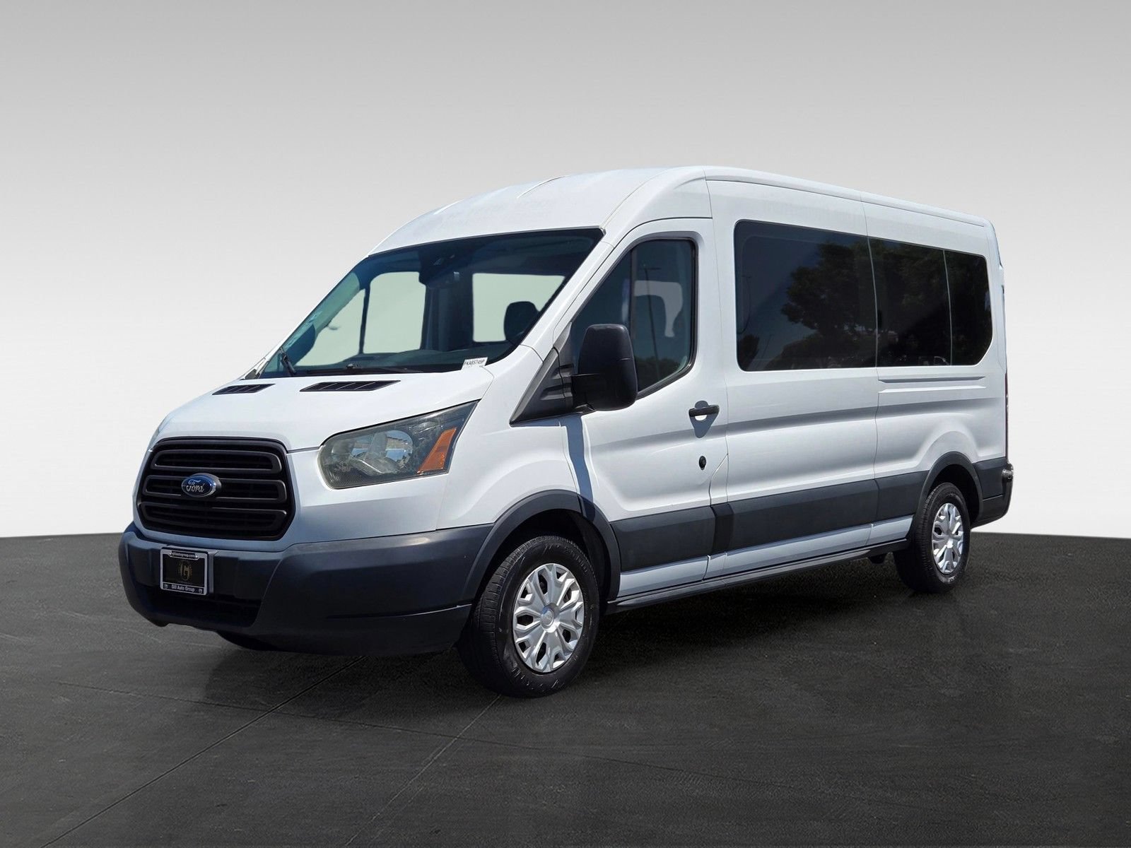Used 2015 Ford Transit 350 XL RWD image 8