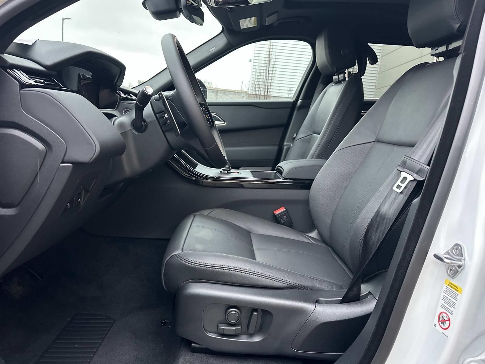New 2026 Land Rover Range Rover Velar S AWD/4WD image 12