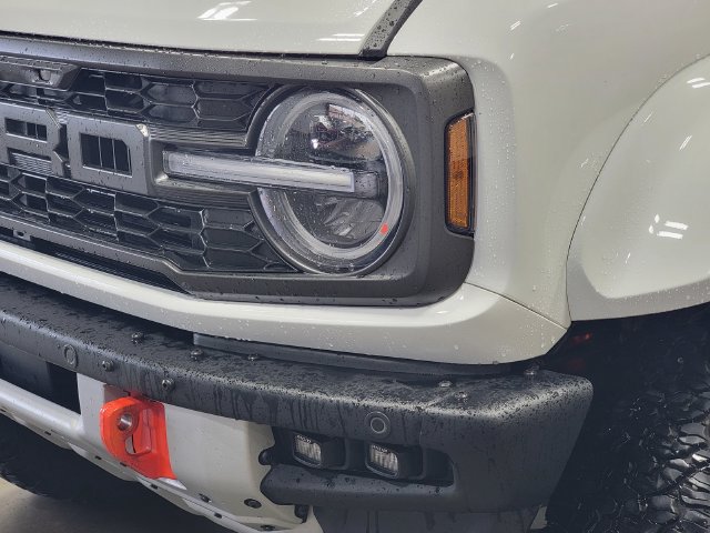 Used 2025 Ford Bronco Raptor AWD/4WD image 9