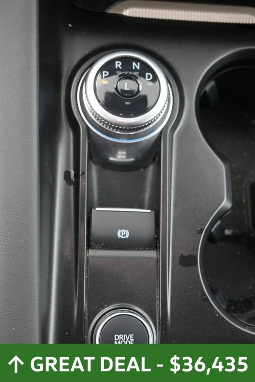 Used 2025 Ford Explorer Active AWD/4WD image 29