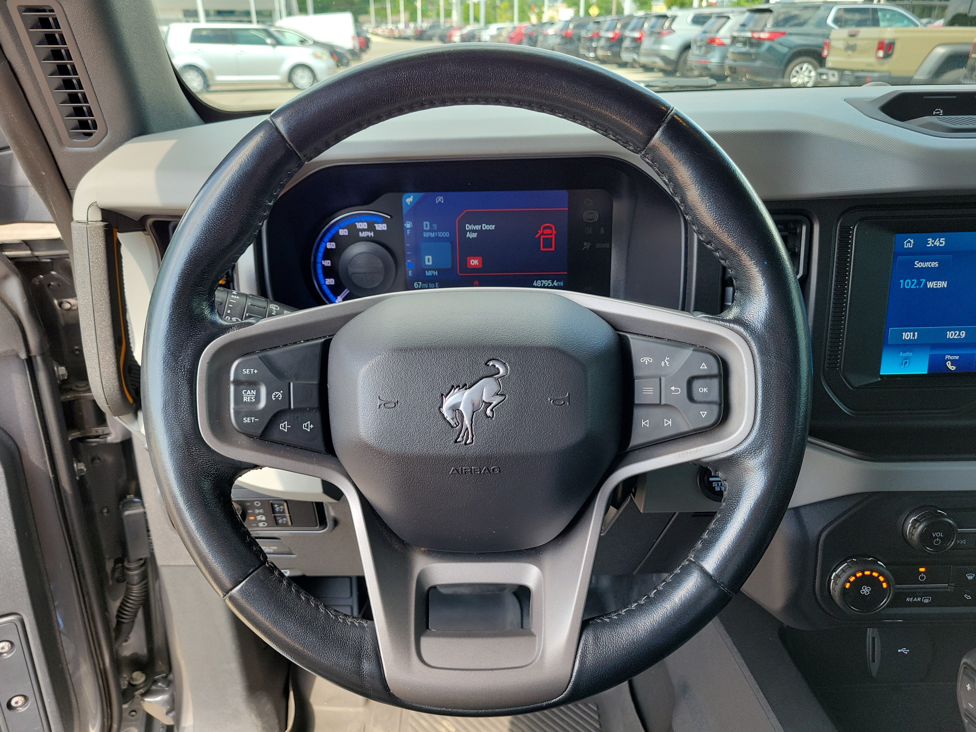 Used 2023 Ford Bronco Badlands AWD/4WD image 16
