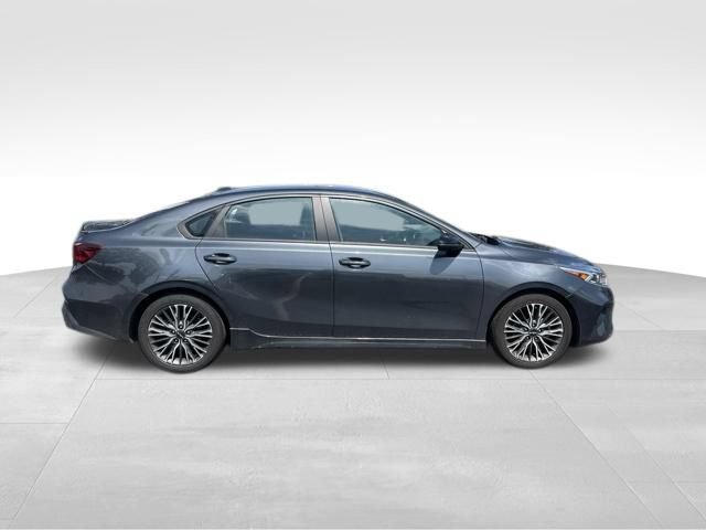Certified 2024 Kia Forte GT-Line w/ GT-Line Premium Package FWD image 9