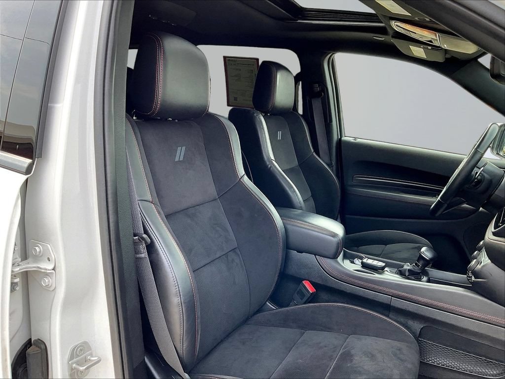 Used 2023 Dodge Durango R/T w/ Tow 'N Go Package AWD/4WD image 34