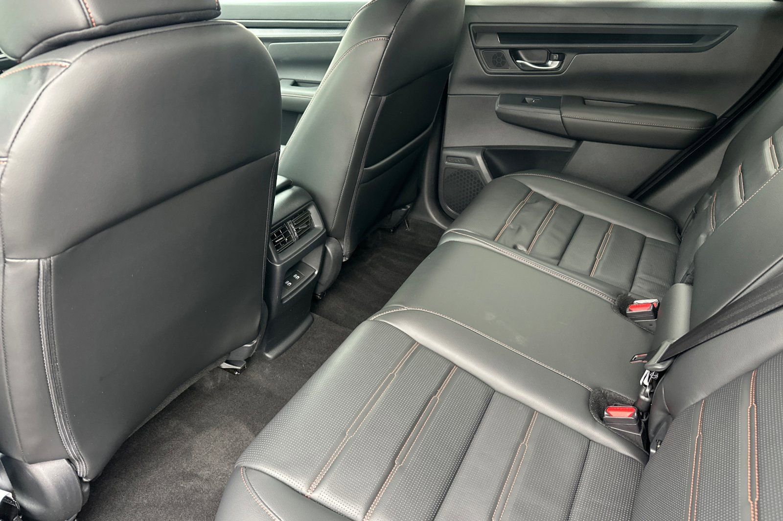 Used 2025 Honda CR-V Sport-L image 13