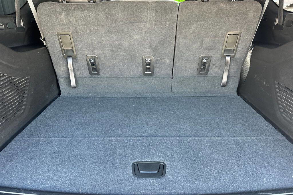 Used 2024 Chevrolet Suburban LS w/ Driver Alert Package image 16