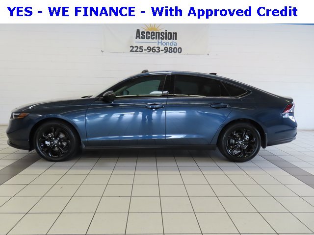 Used 2025 Honda Accord SE image 3