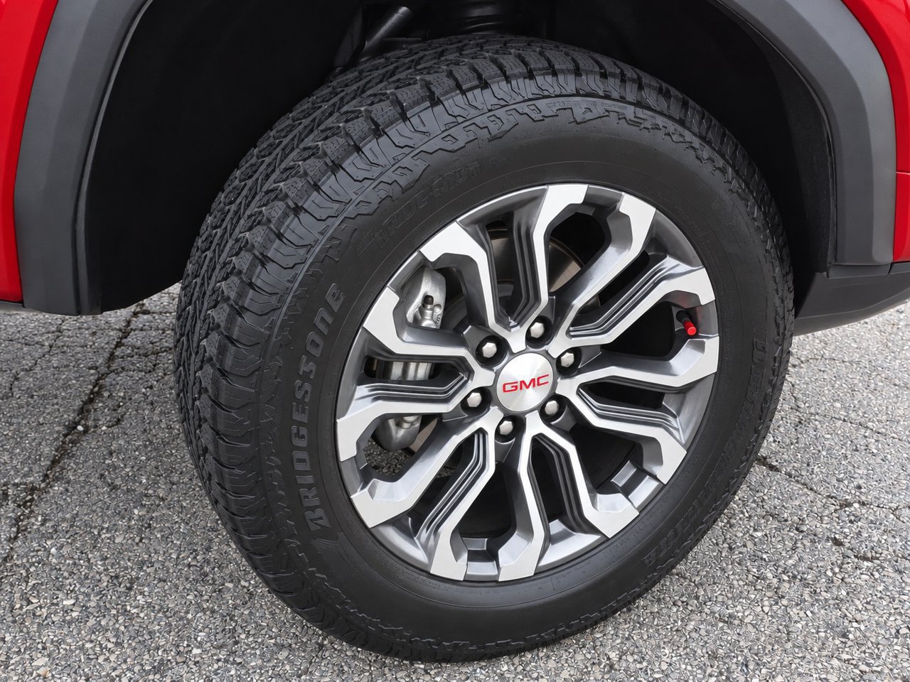 Certified 2024 GMC Canyon Denali AWD/4WD image 13