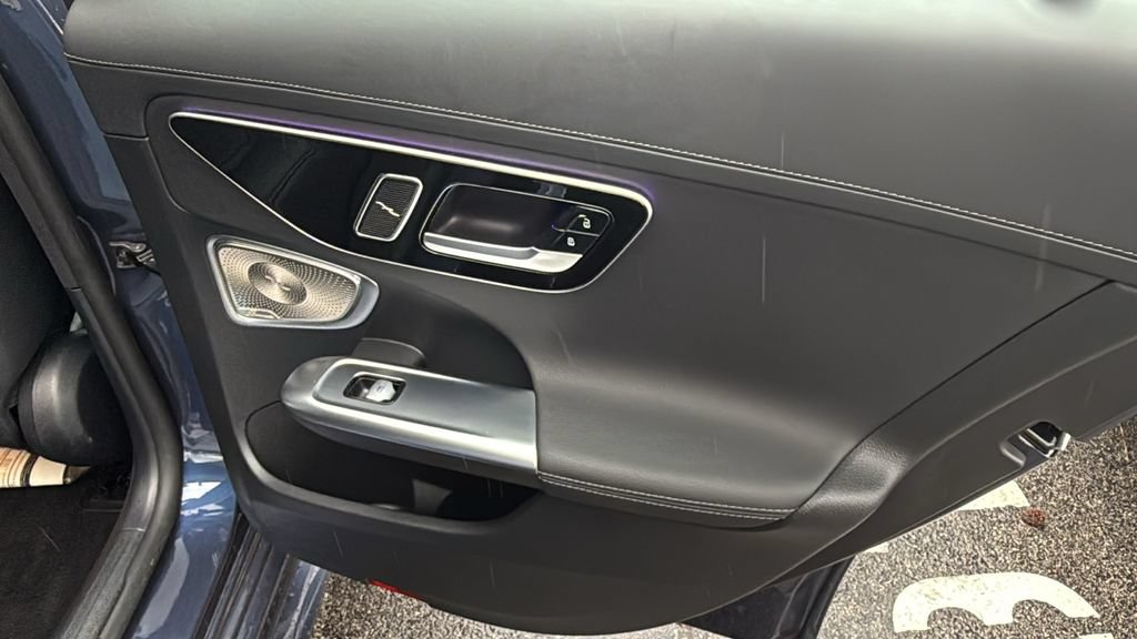 Used 2024 Mercedes-Benz C 300 Sedan image 16