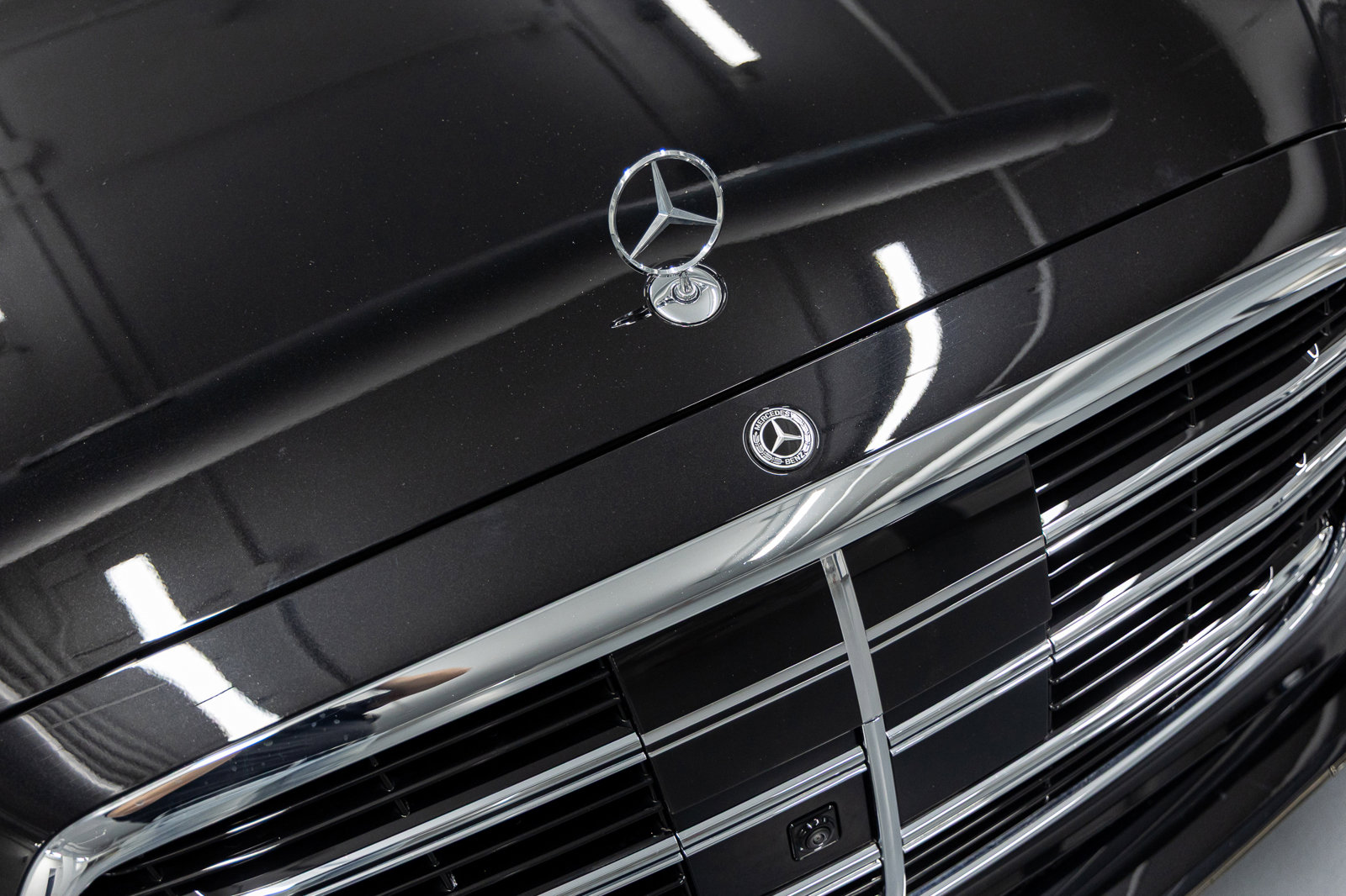 Used 2025 Mercedes-Benz S 580 4MATIC Sedan image 9