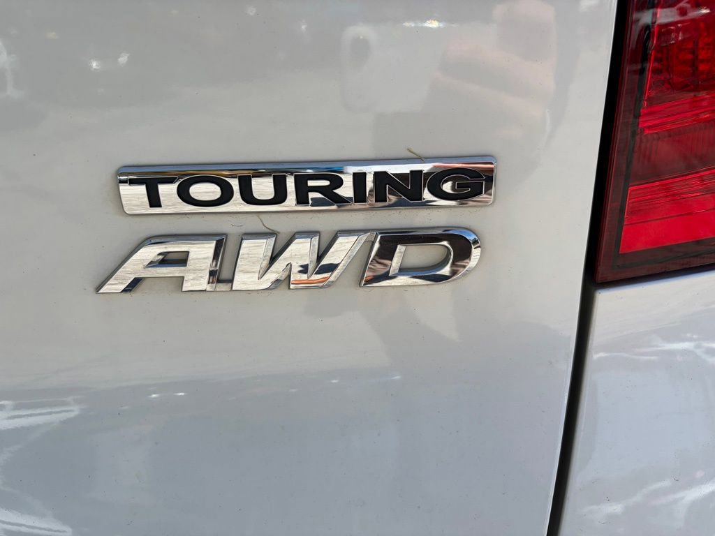 Used 2017 Honda Pilot Touring image 7