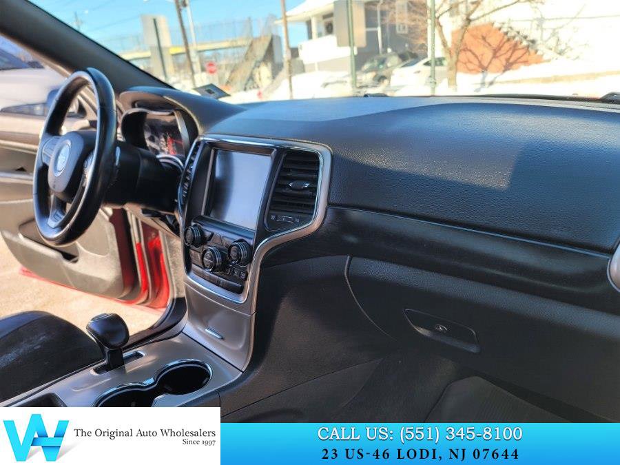 Used 2014 Jeep Grand Cherokee Altitude image 14