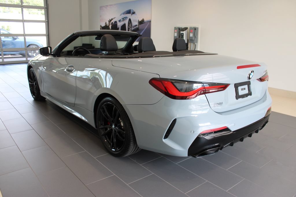 Used 2024 BMW M440i Convertible w/ Shadowloine Package RWD image 40