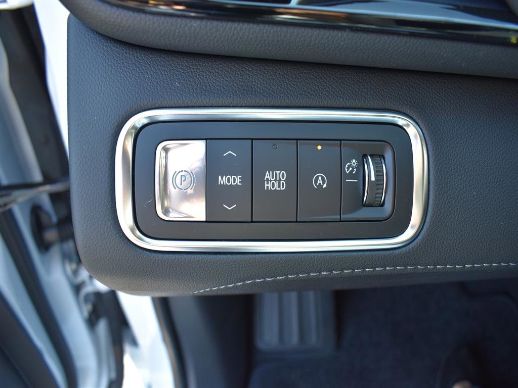 New 2026 Buick Enclave Avenir w/ Super Cruise Package image 17