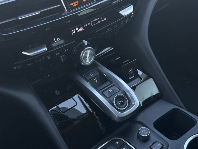 Used 2023 Acura MDX w/ Technology Package FWD image 17