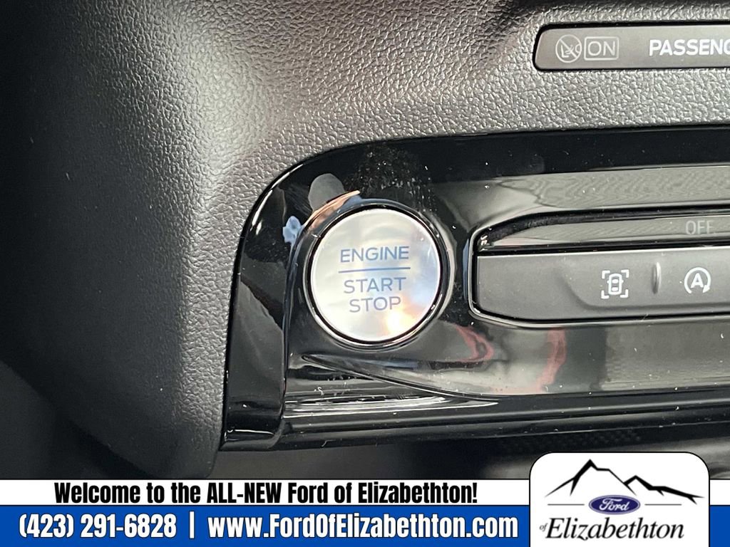 New 2026 Ford Escape ST-Line Select w/ Equipment Group 401A image 28