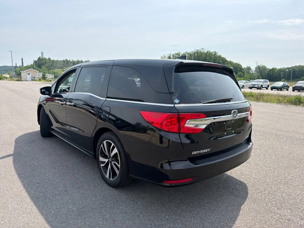Used 2019 Honda Odyssey Elite image 2